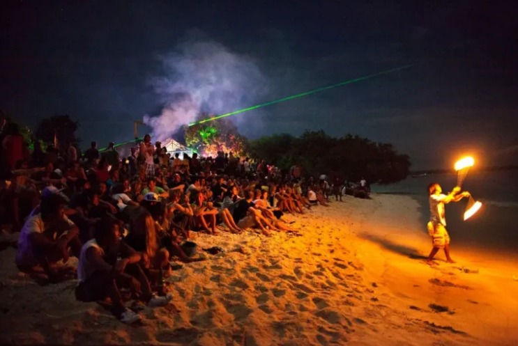 Gili Nightlife 1